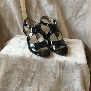 Naturalizer Black Patent Leather Sandal Size 10